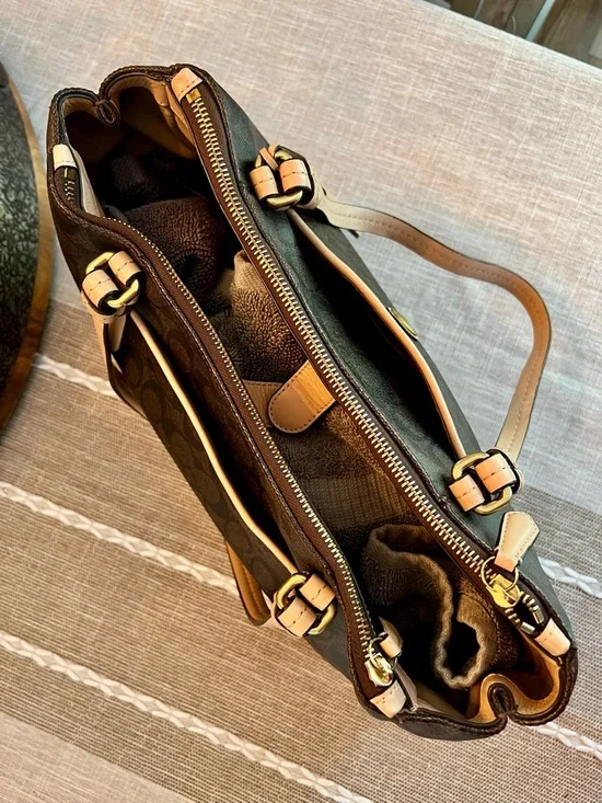 🤎Coach Signature Brown Canvas Tote Tan Leather Trim Shoulder Bag Zip Top - Picture 12 of 16